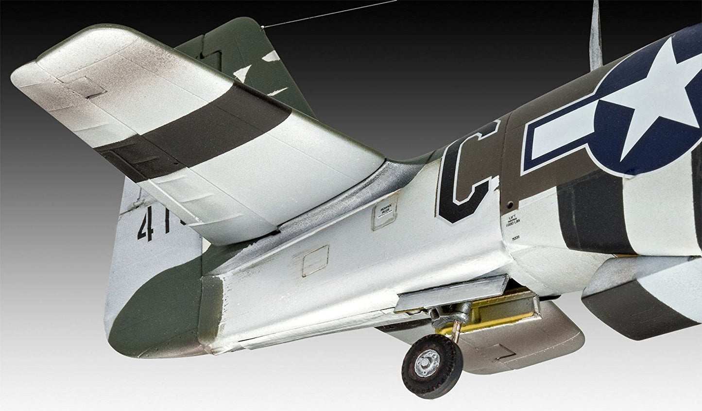 P-51D-5NA Mustang (early version) (1:32 Scale) Model Kit