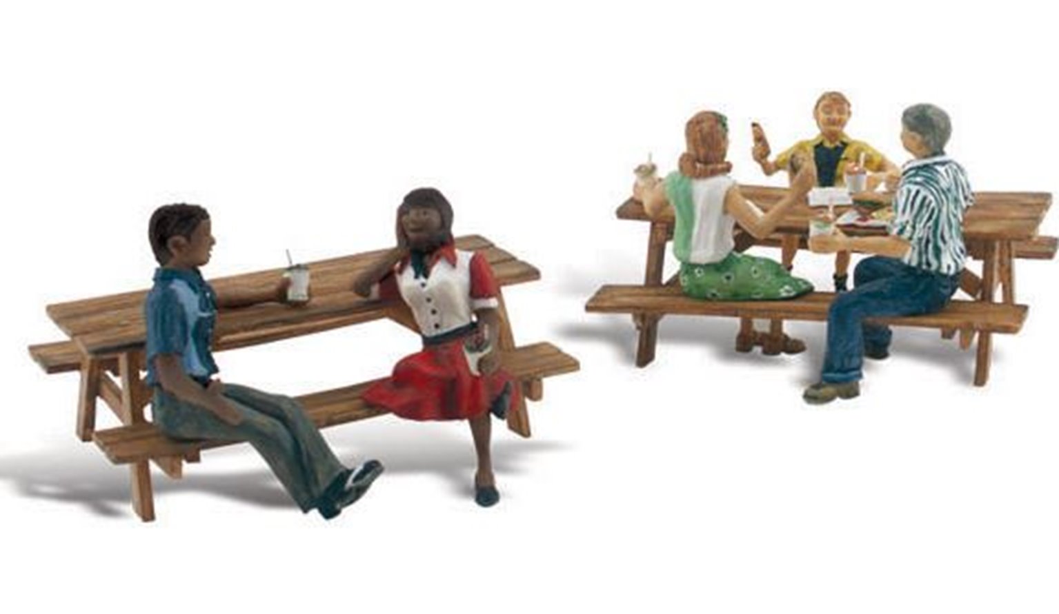 Woodland Scenics WA2214 N Gauge Figures - Outdoor Dining